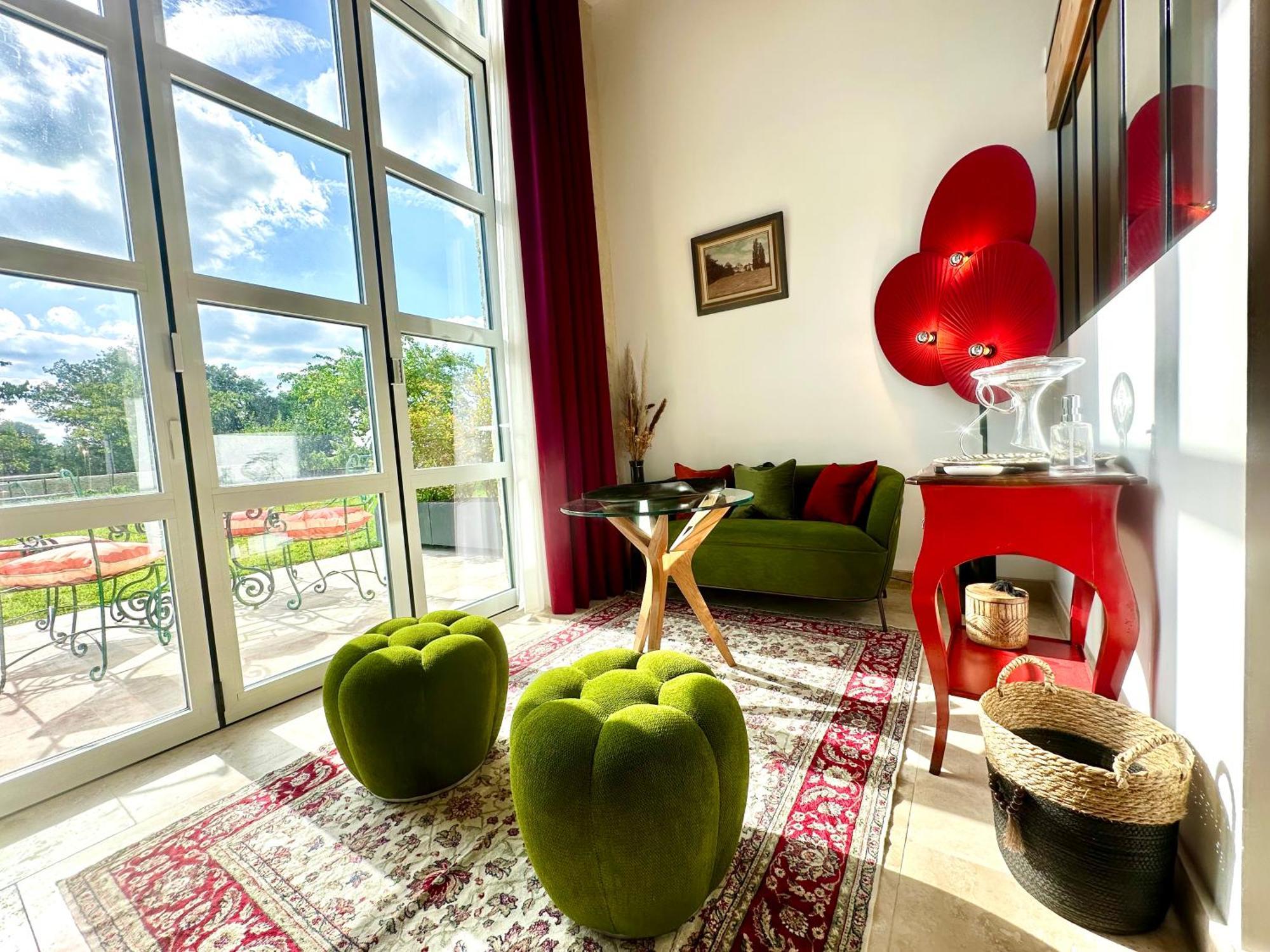 Chateau De Lafont Suites Saint-Vivien  المظهر الخارجي الصورة